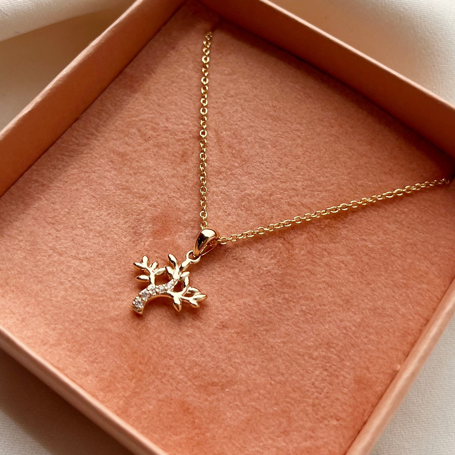 Scrouples Halskæde i Guld 8 kt. med Syn. cubic zirconia