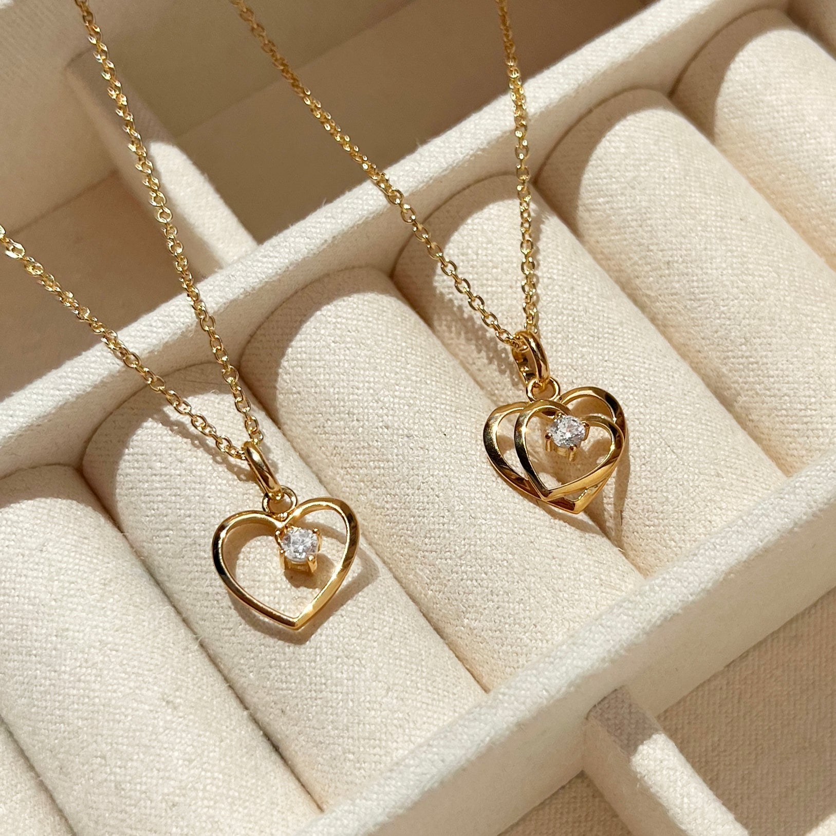 Scrouples Halskæde i Guld 8 kt. med Syn. cubic zirconia
