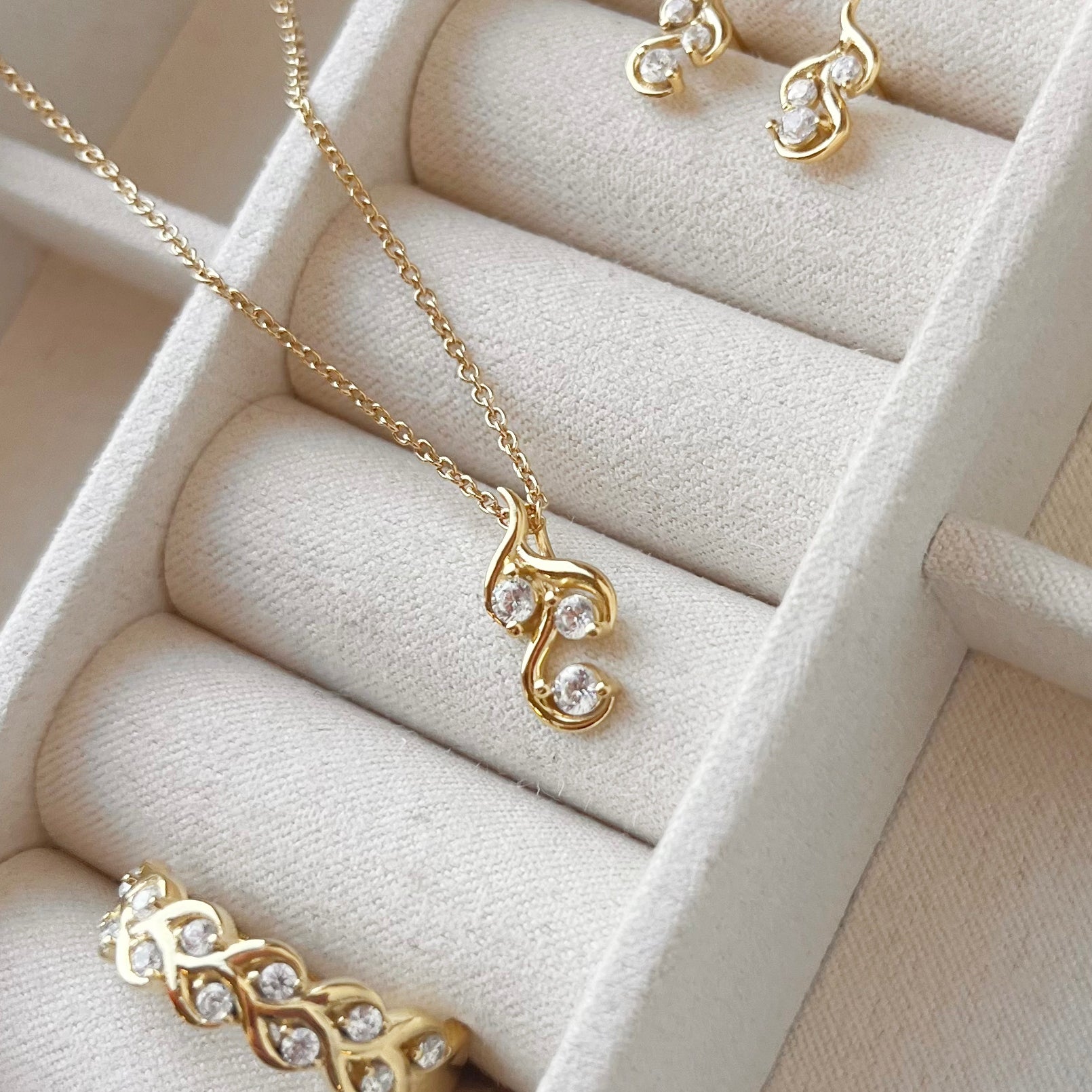 Scrouples Halskæde i Sølv med Syn. cubic zirconia