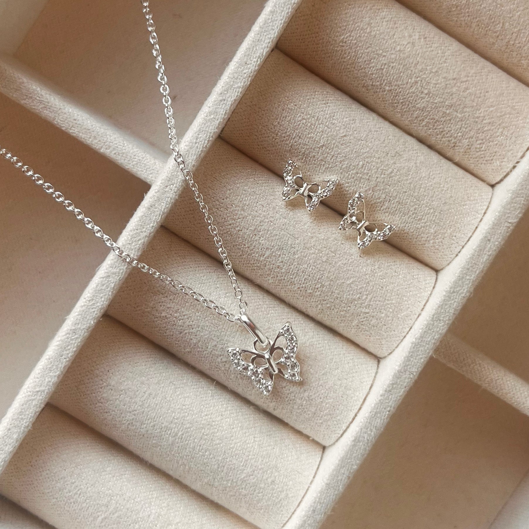 Scrouples Halskæde i Sølv med Syn. cubic zirconia