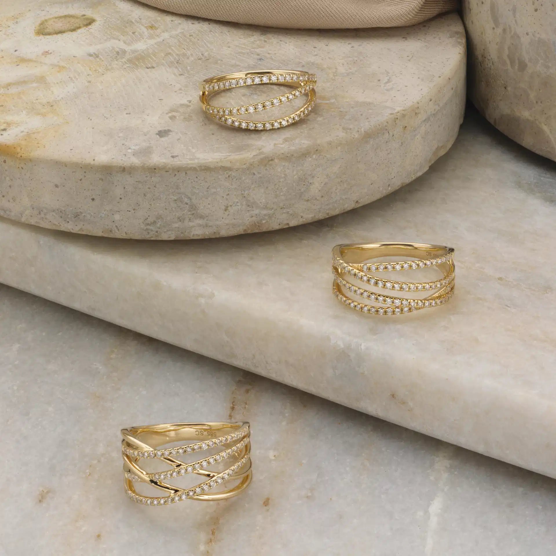 Scrouples Ringe i Guld 14 kt. med Brillant