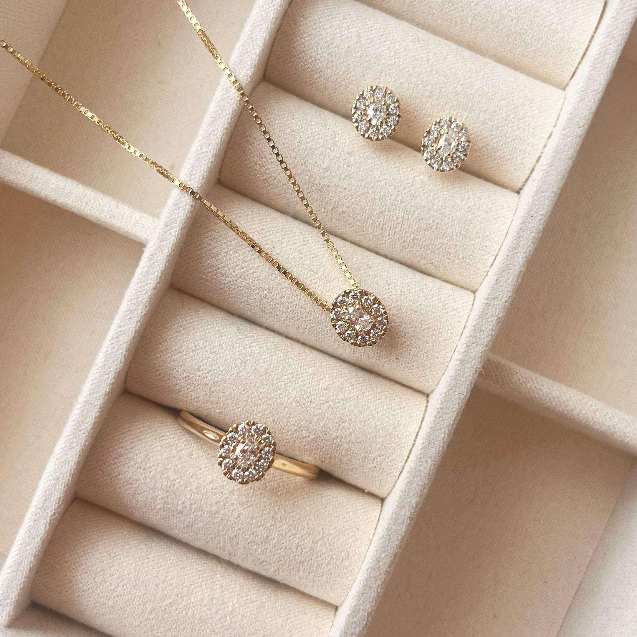 Scrouples Ringe i Guld 14 kt. med Brillant