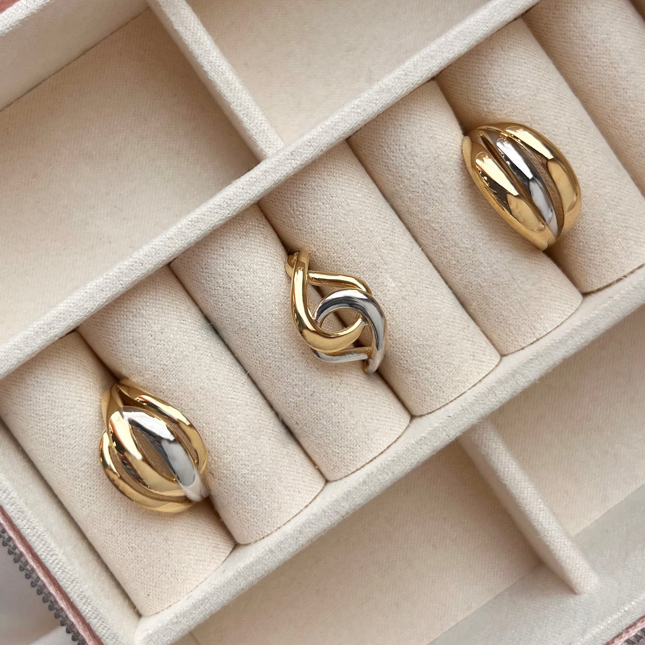 Scrouples Ringe i Guld 8 kt.