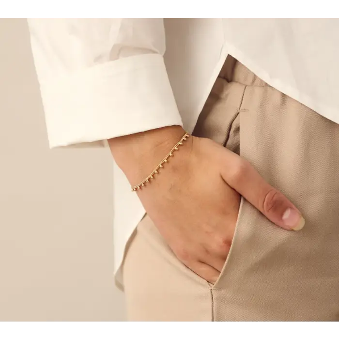 Linnea armbånd i forgyldt messing